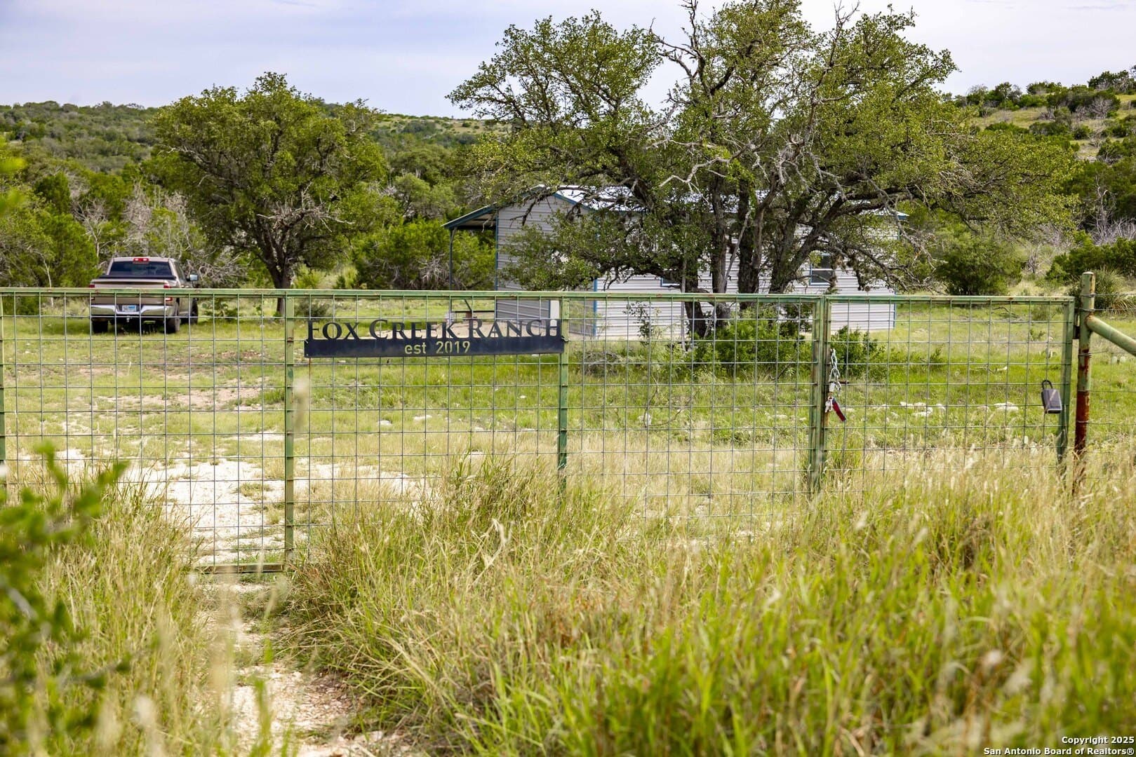 Hwy 377 lot: 1