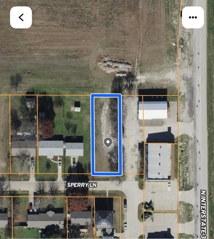 102 Sperry Lane