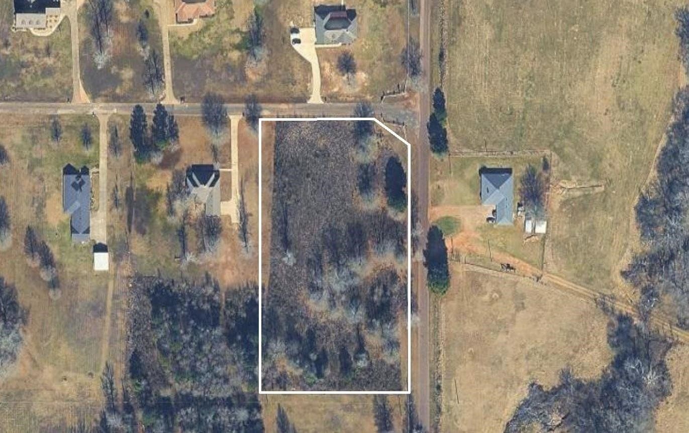 118 Deerfield Rd