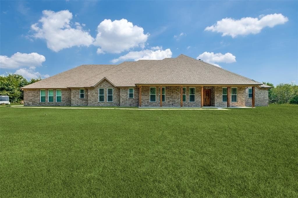643 County Road 2255