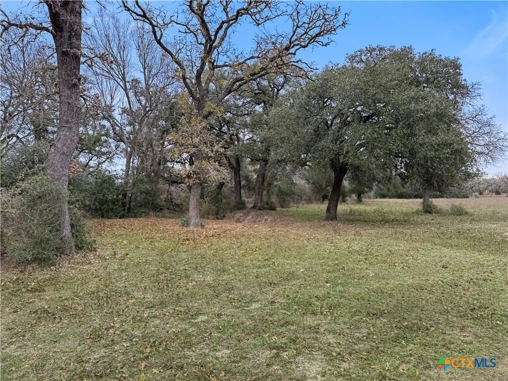 5885 Nickel Mica Road