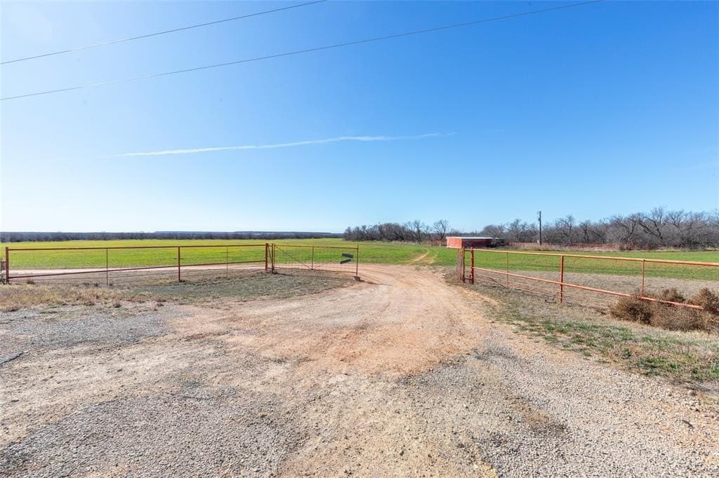 1916 HWY 283