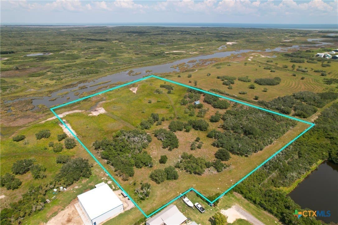 Blue Avenue lot: Tract 4, 10.03 Acres