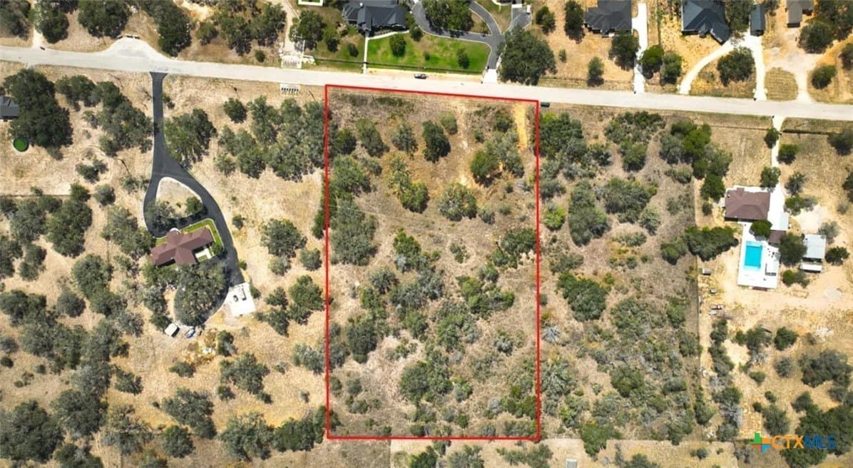 205 Trophy Lane