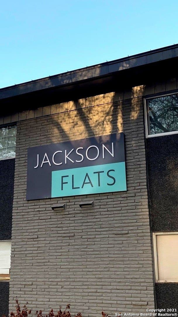 615 Vance Jackson unit: 210