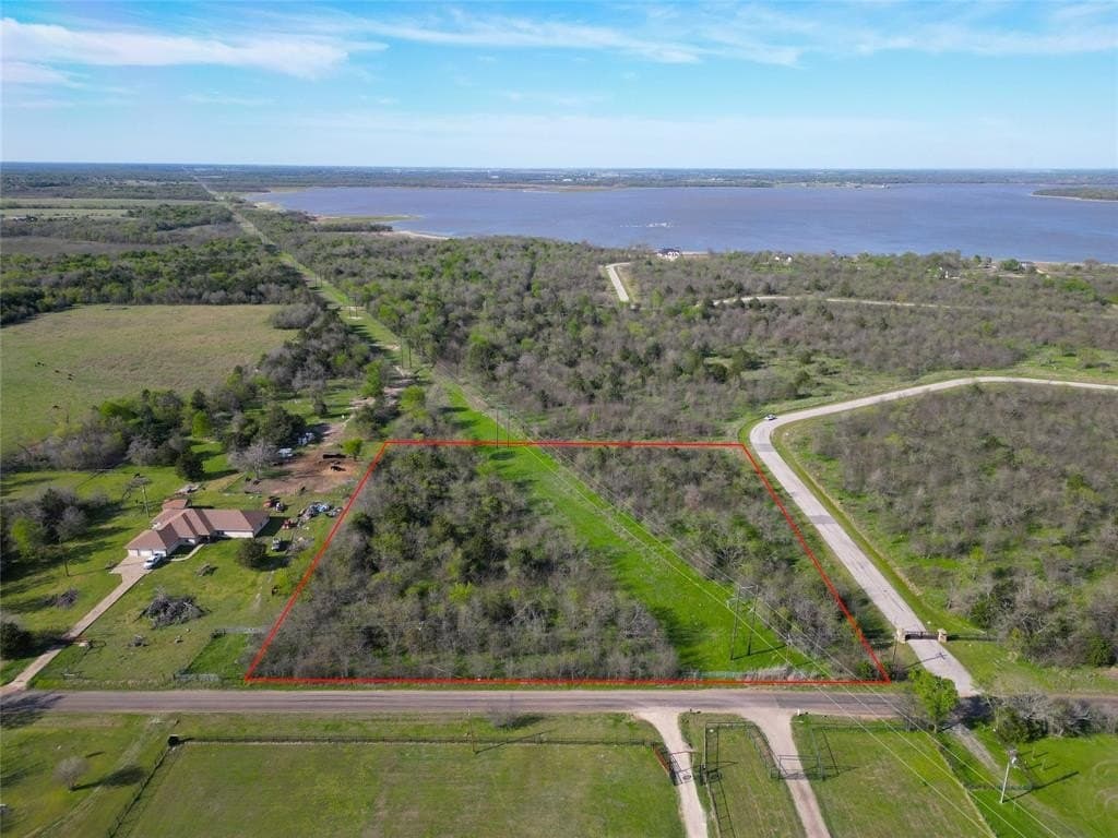 8001 Big Water Lane
