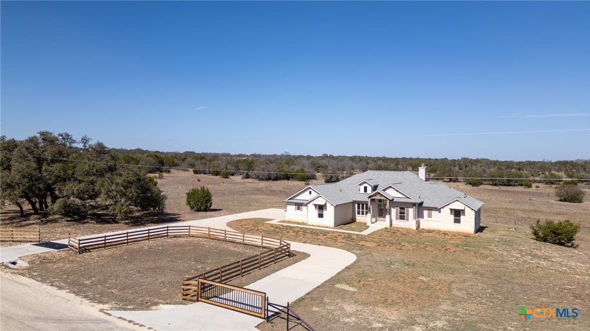 103 Buck Rabbit Road