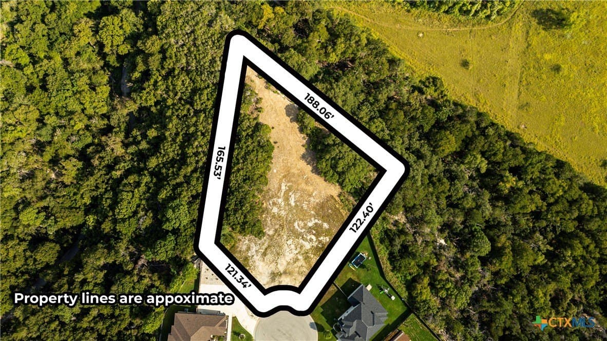 4401 Lucius Lane lot: 19
