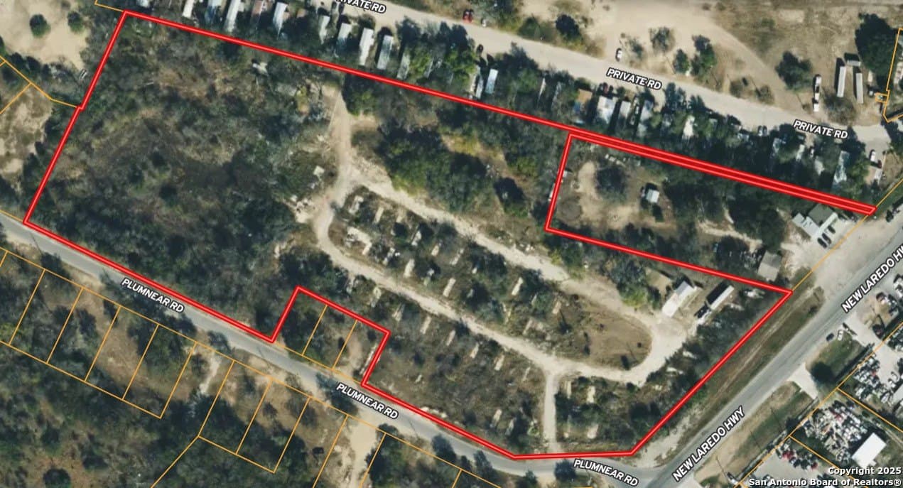 4407 Plumnear