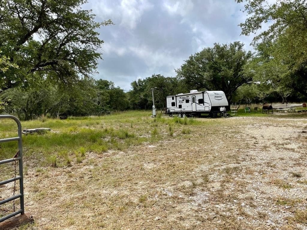 1702 LONE STAR RD