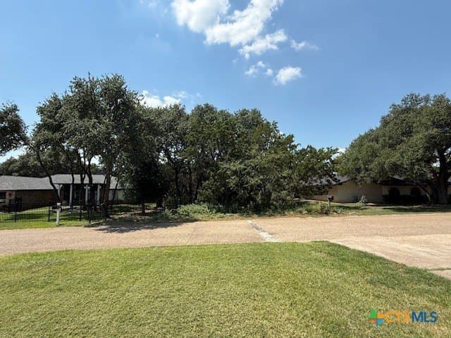28 Cheyenne Trail lot: 19