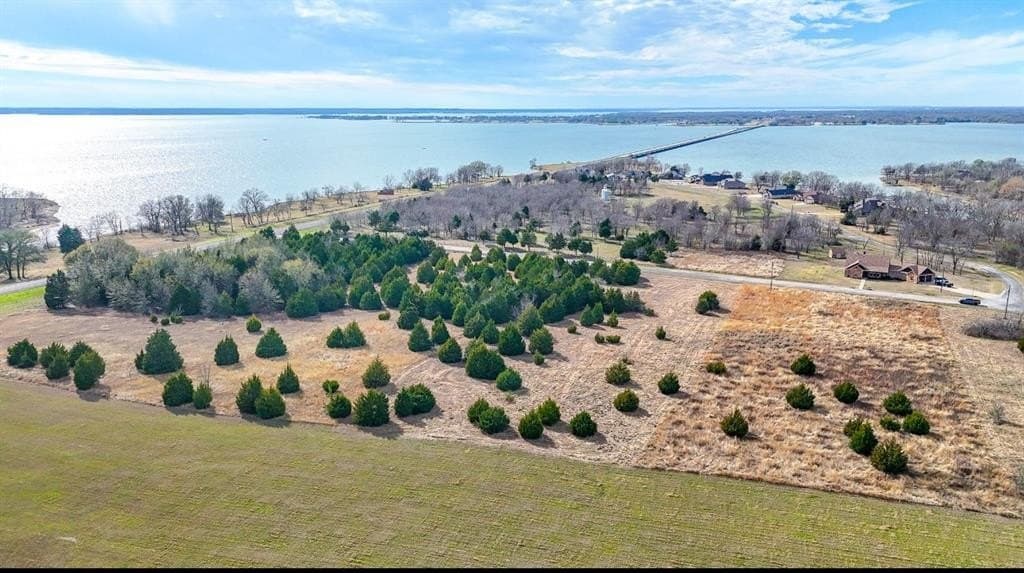 Lot 49 Baybridge