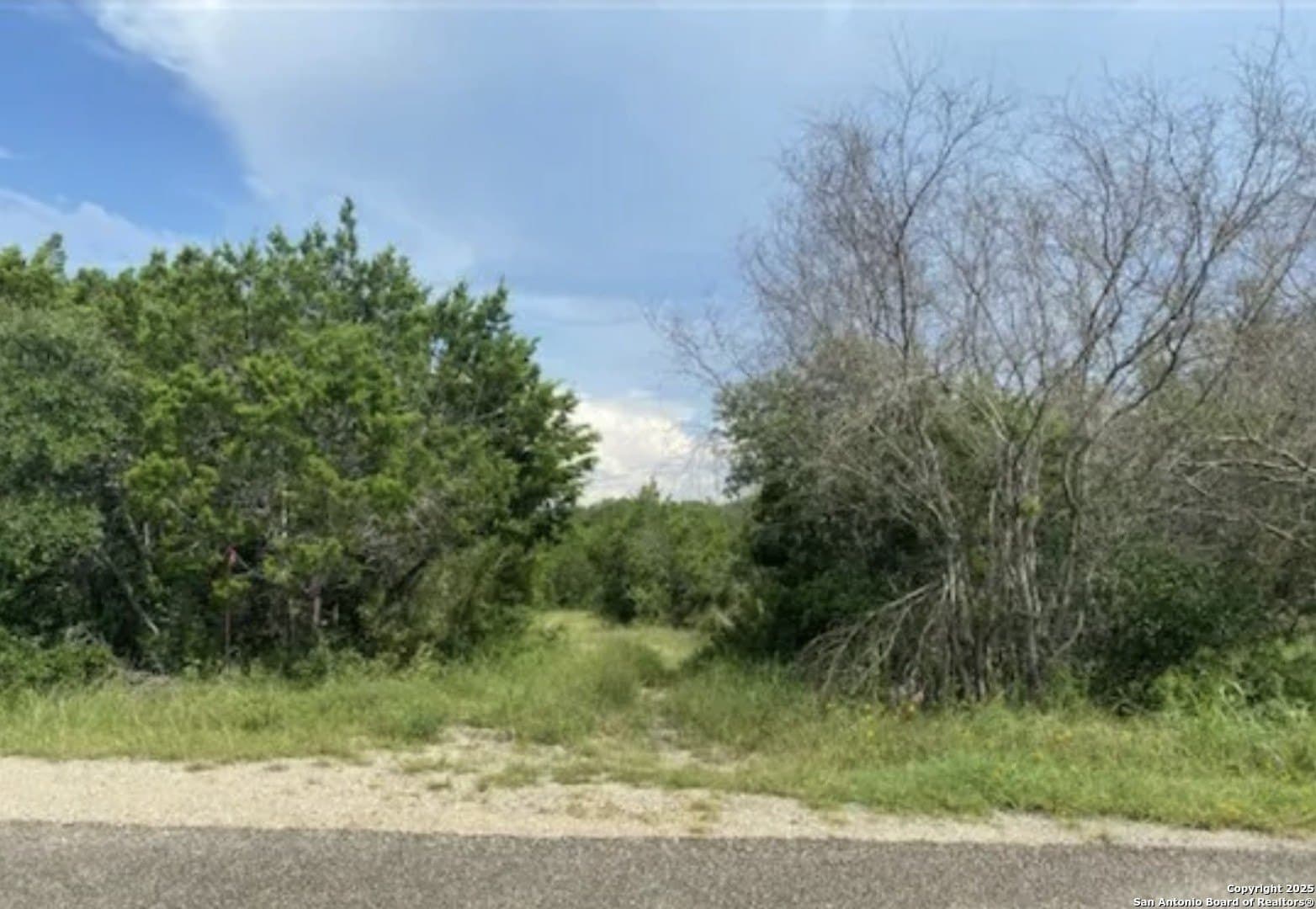 326 County Road 2722