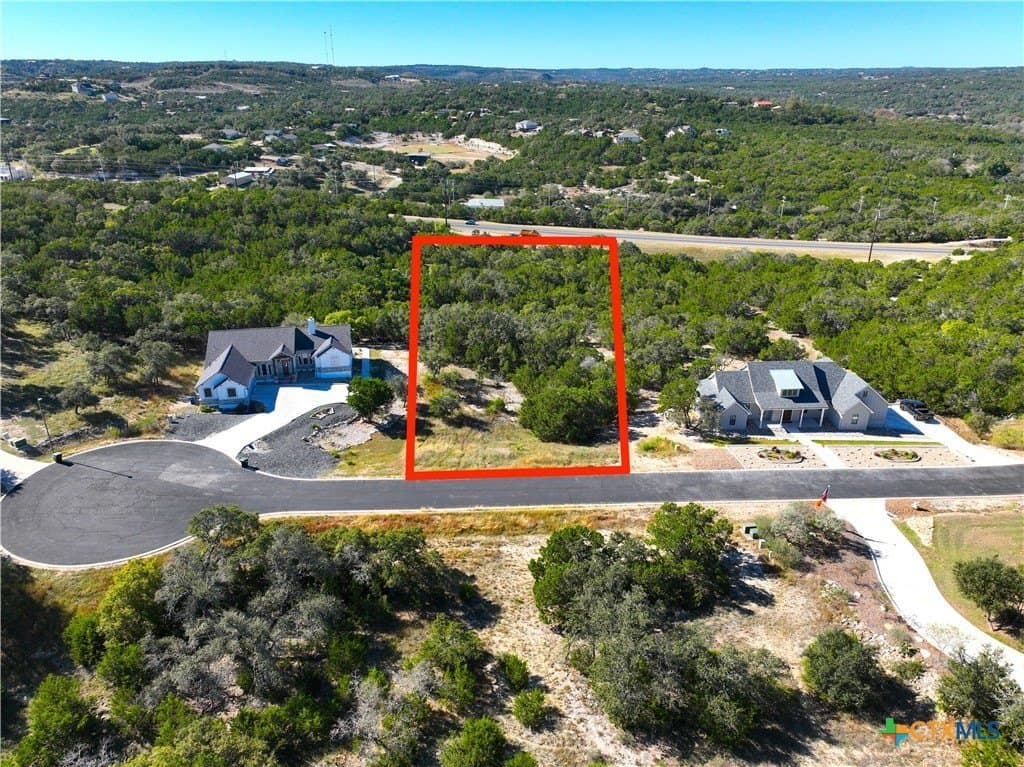 636 Angelica Vista lot: 8
