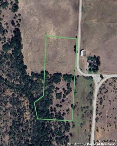 Tract 2 Cross Road