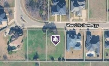 928 Wood Hollow Way