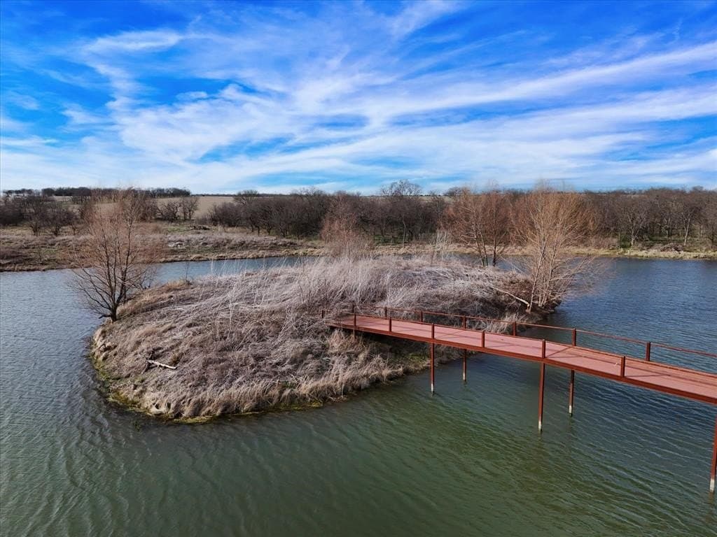 9784 County Line South