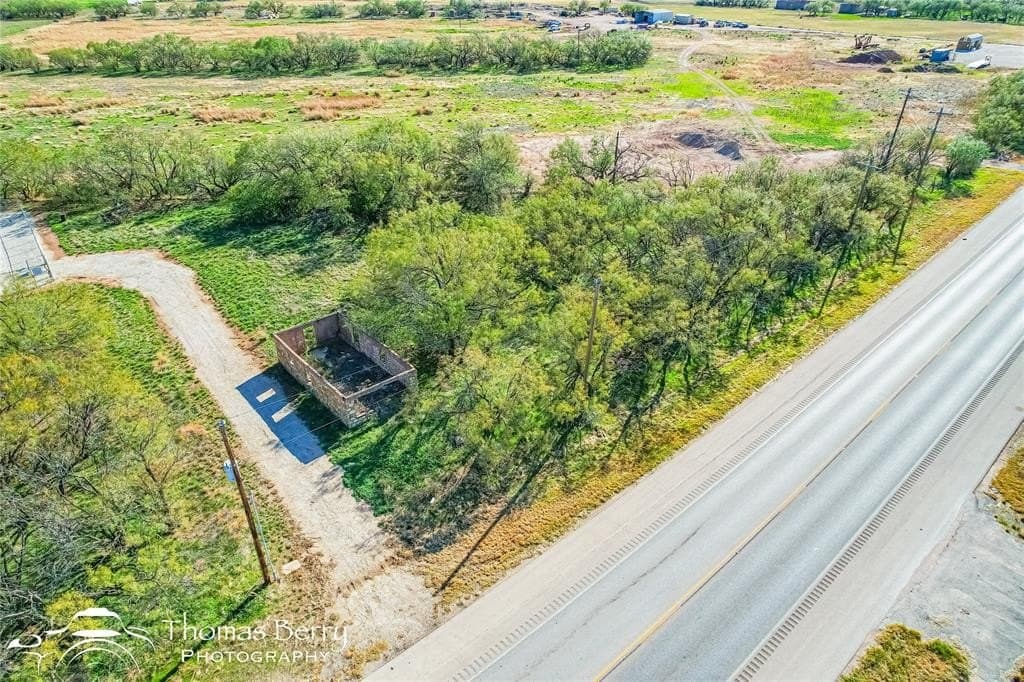 8265 US Highway 277 S
