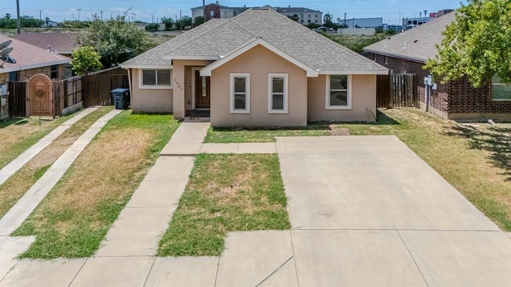2087 Fox Borough Dr