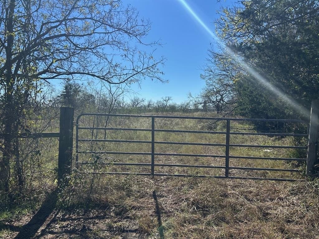 Tbd Farm Rd 1365