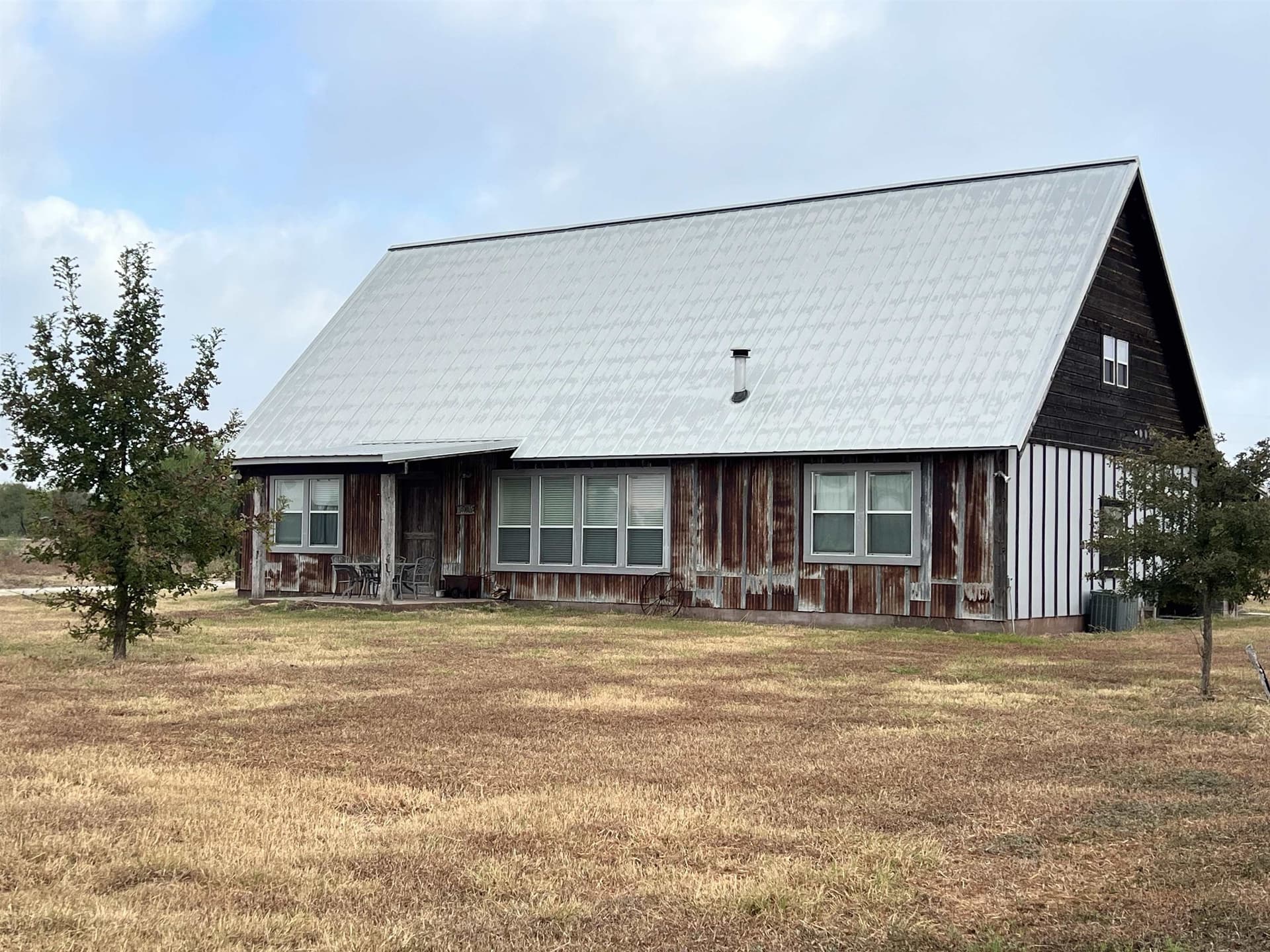 707 Creek Rd