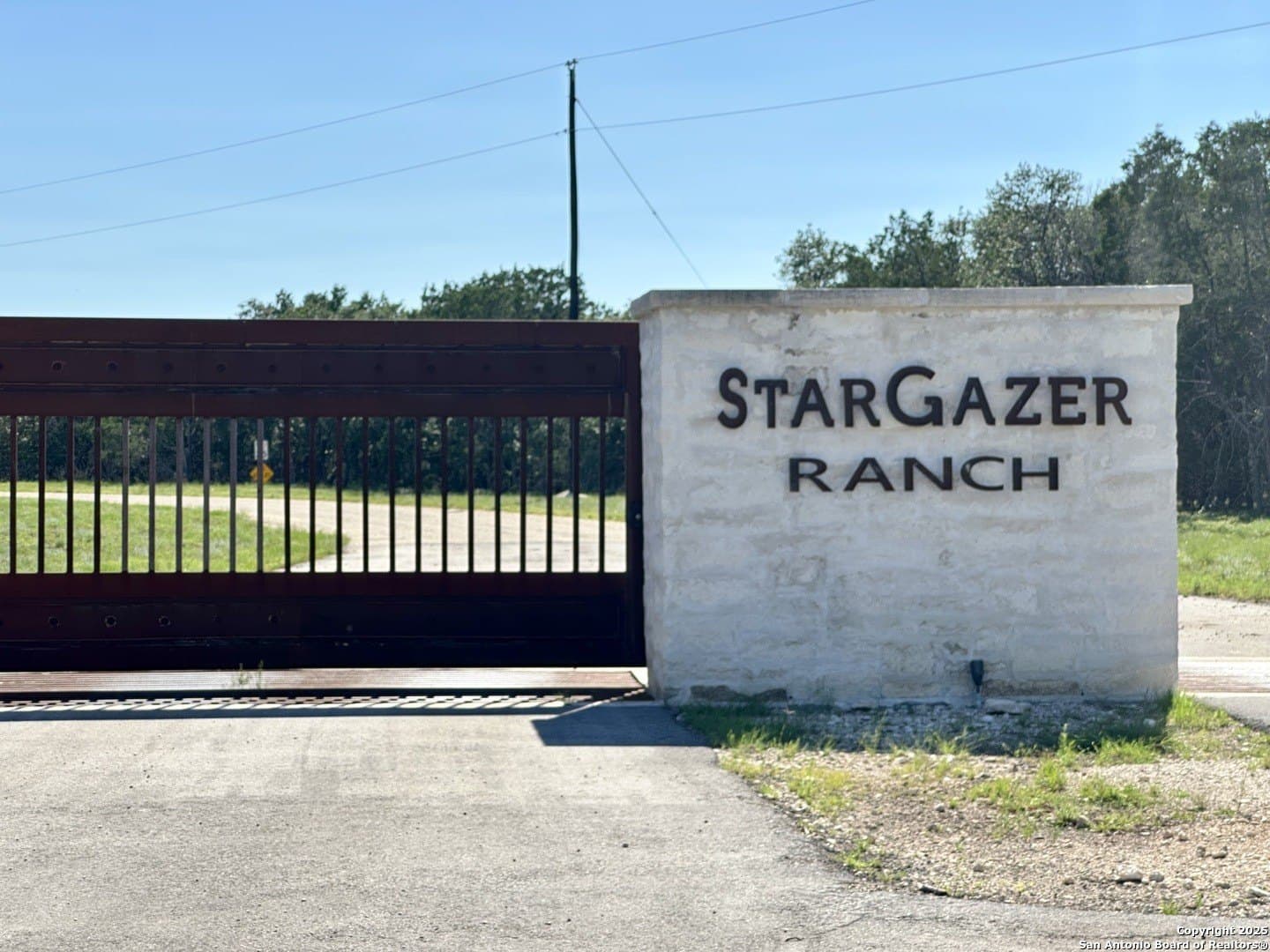 STARFALL DR lot: 40