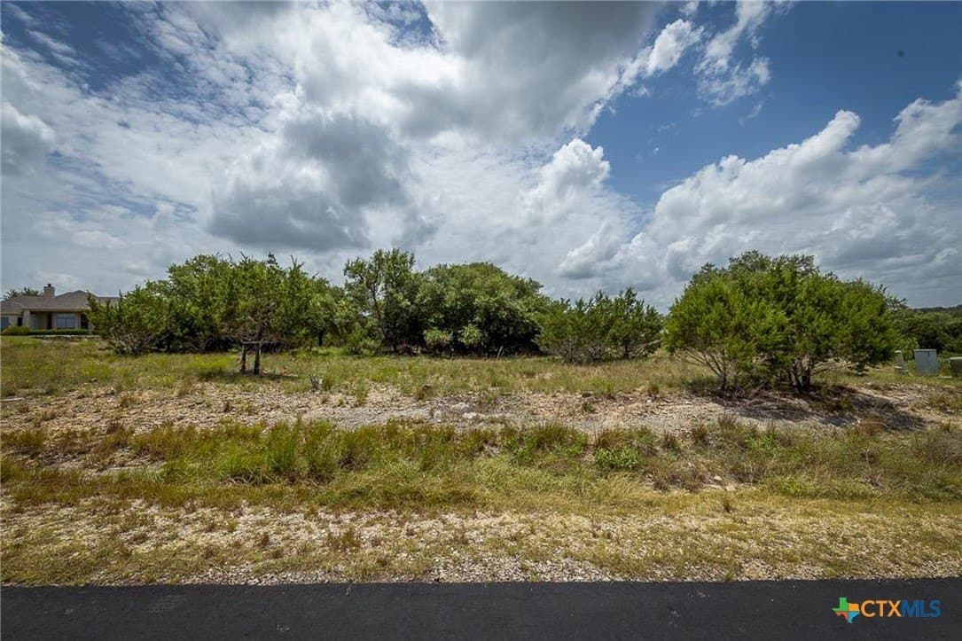 162 Scarlet Court lot: 74R