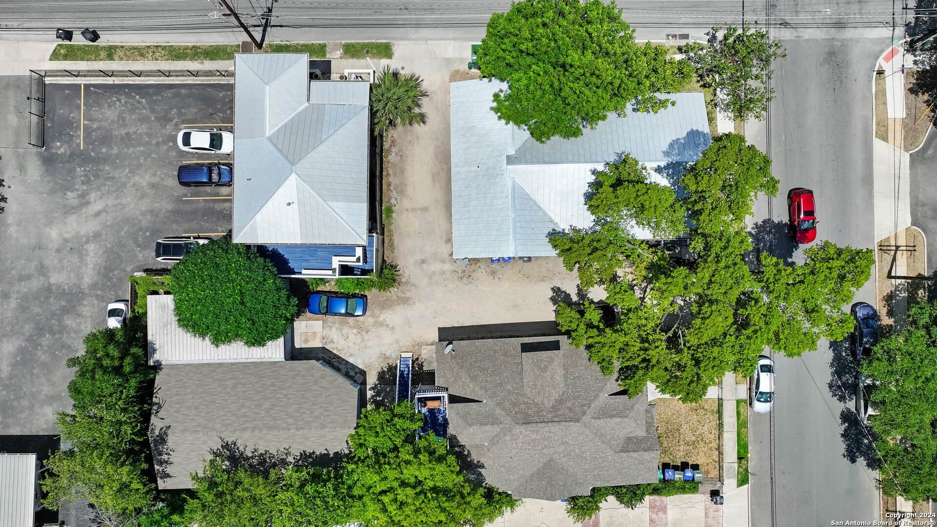319 E Euclid