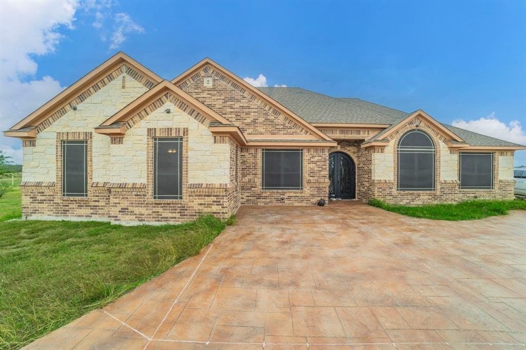 1019 Gin Road
