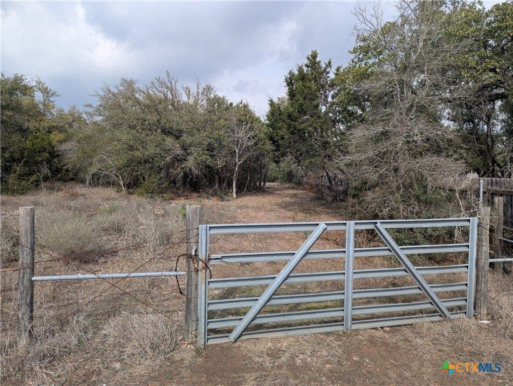 Arbor Trail