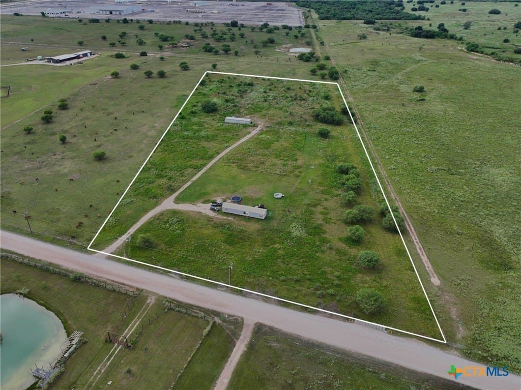 469 Willow Creek Ranch Rd