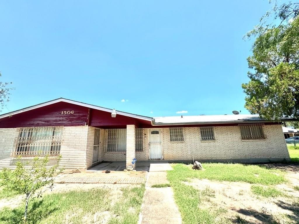 1506 Valerie Drive