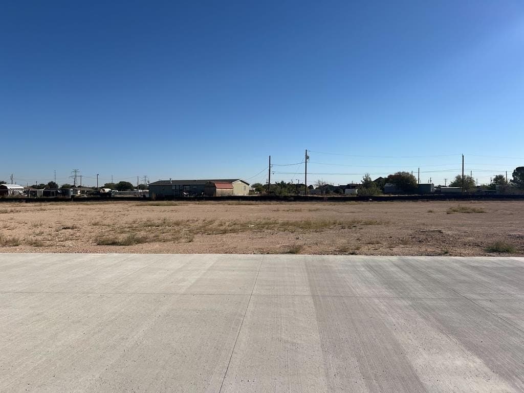 6408 Hopi Court