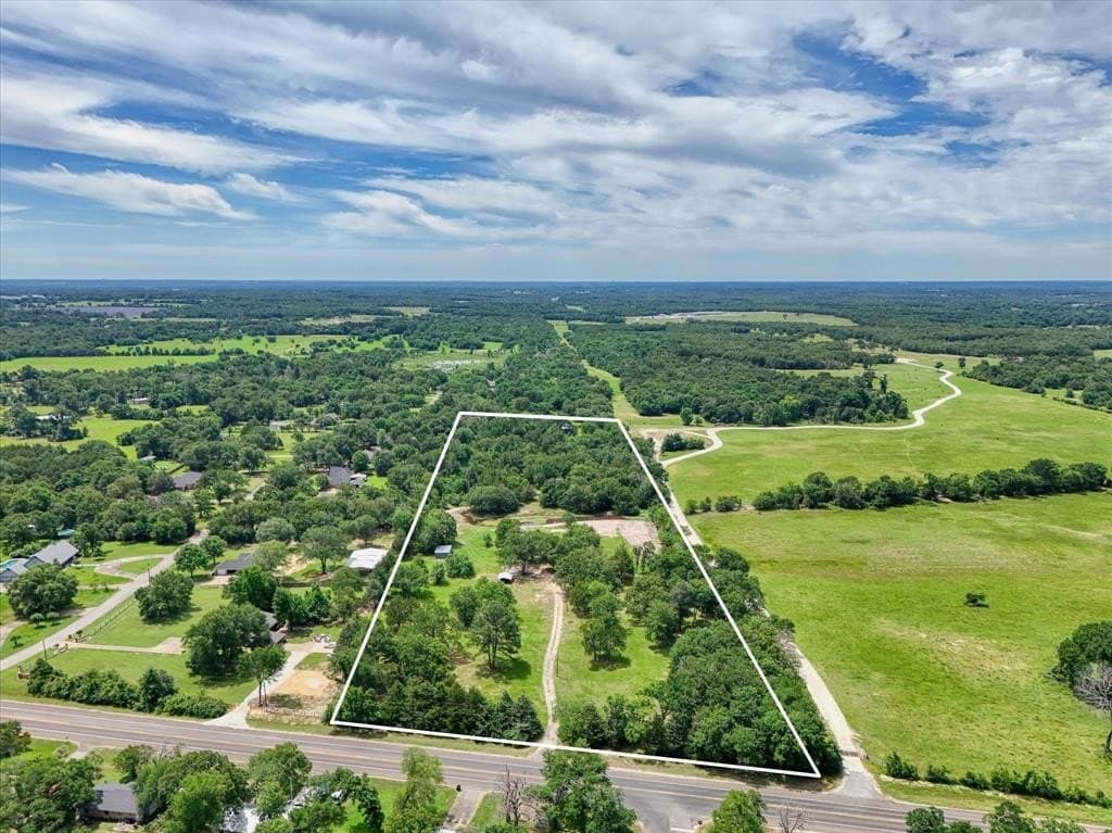 263 W FM 27 Highway
