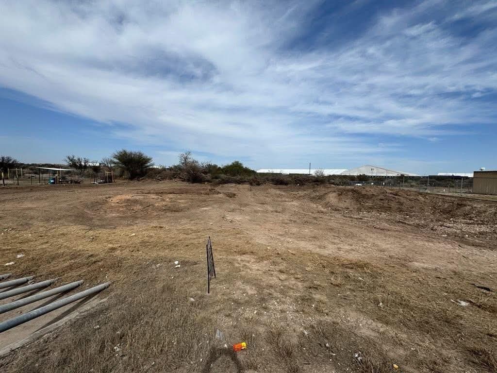 12070 N. US HWY 277