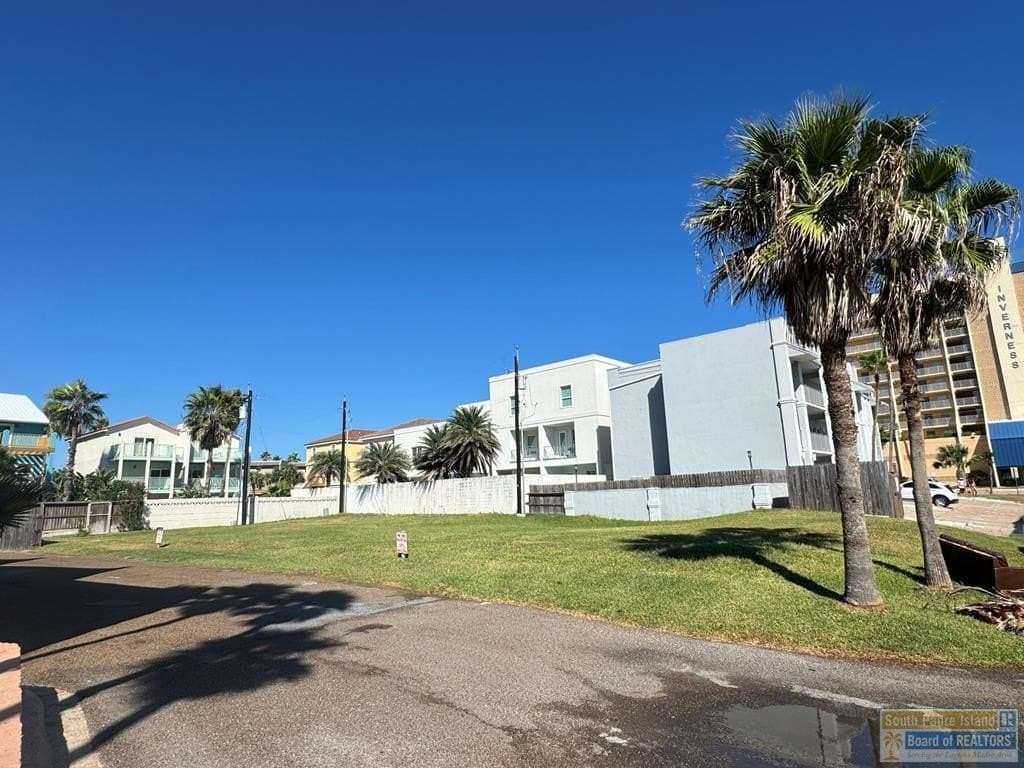 120 Coronado Dr.
