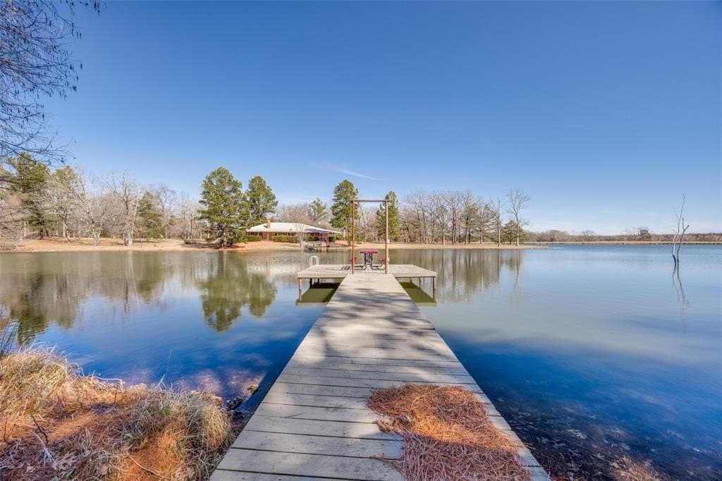 2101 County Road 2716