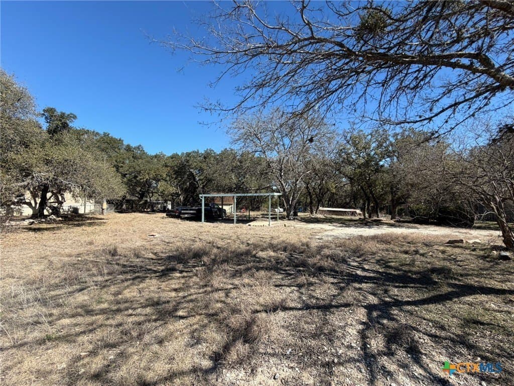 618 W Clark Street lot: 83