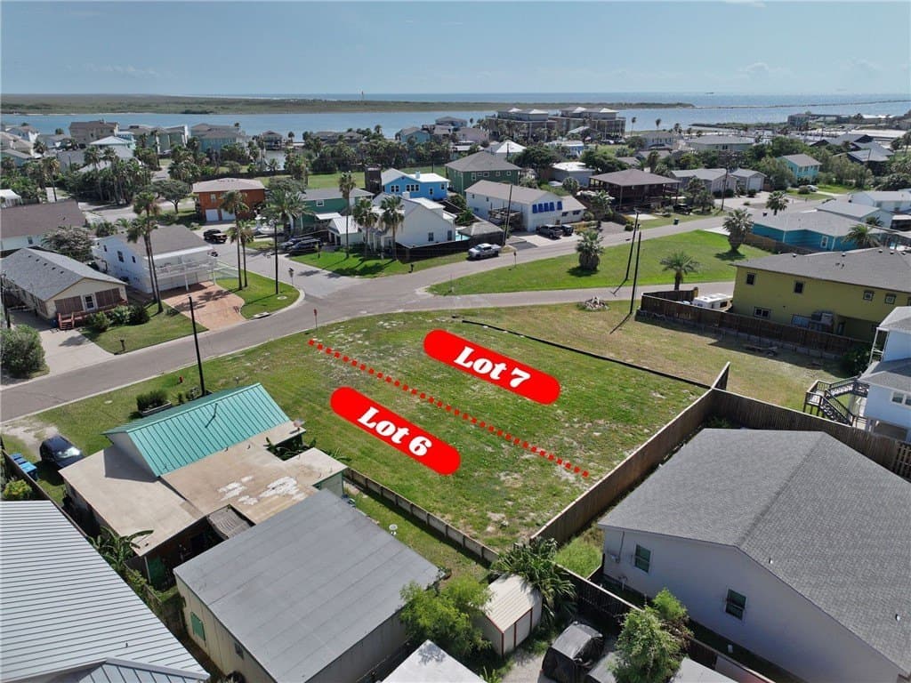 426 Tarrant Avenue lot: 7