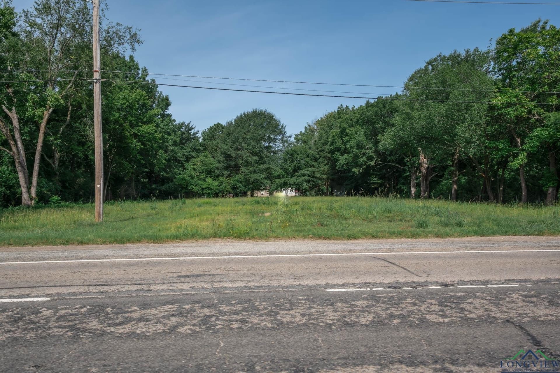 1409 US HWY 271 N