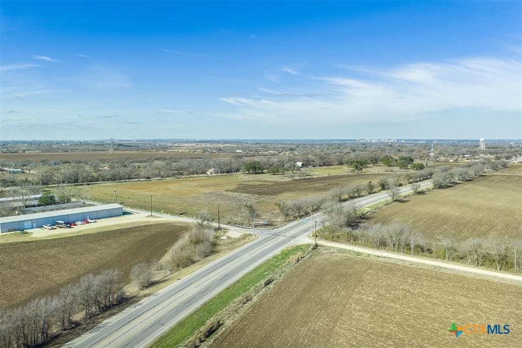 600 River Road
