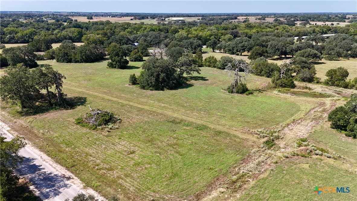 Harvell Lane lot: 3