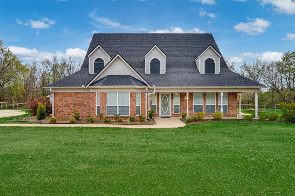12843 Farm Road 909