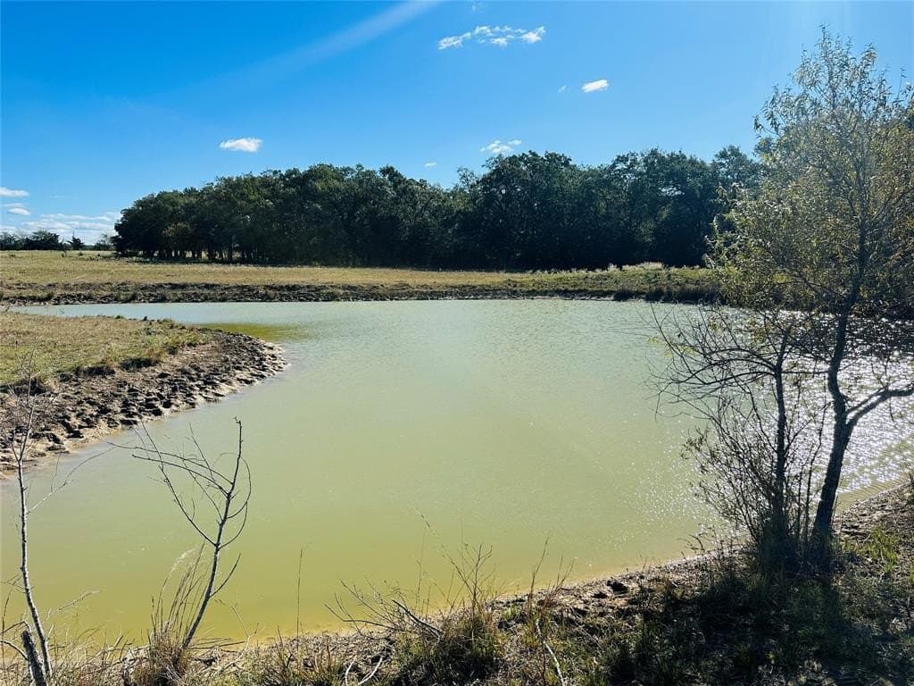 1683 County Road 3563