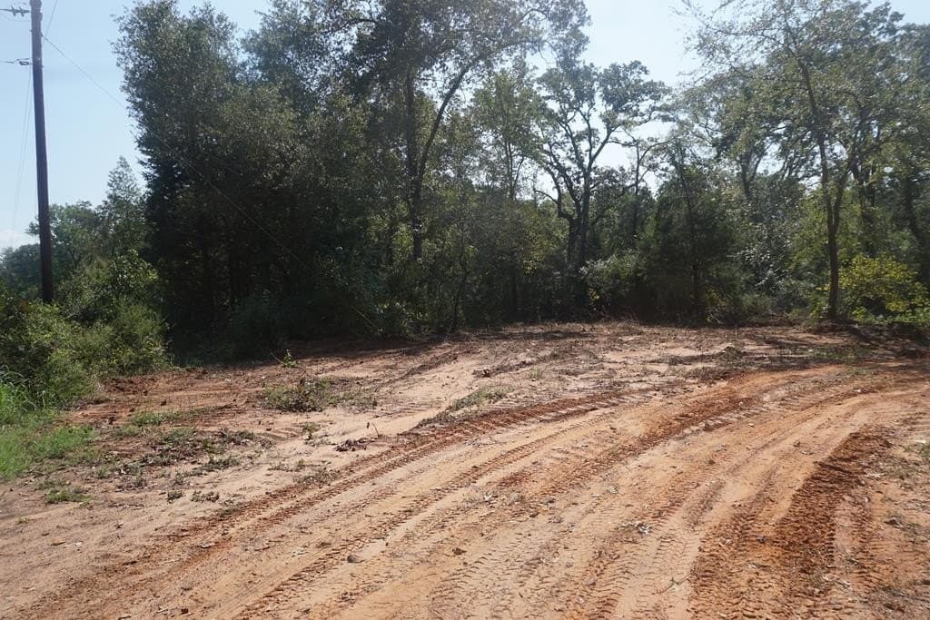 9 An County Road 443