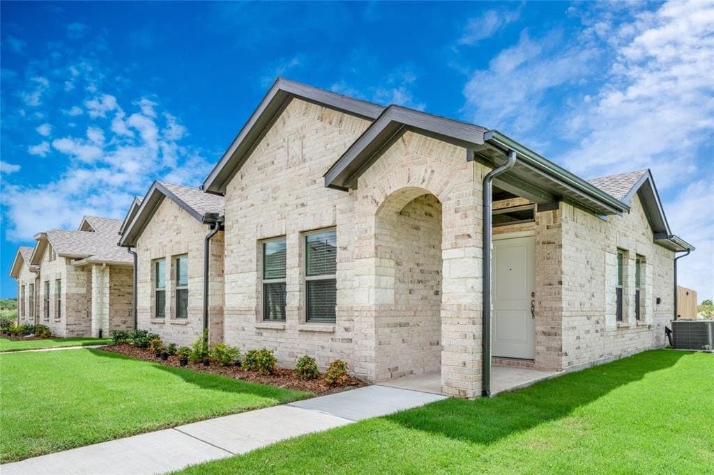 6415 Fm 1570 W
