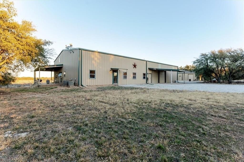 2117 Hwy 6