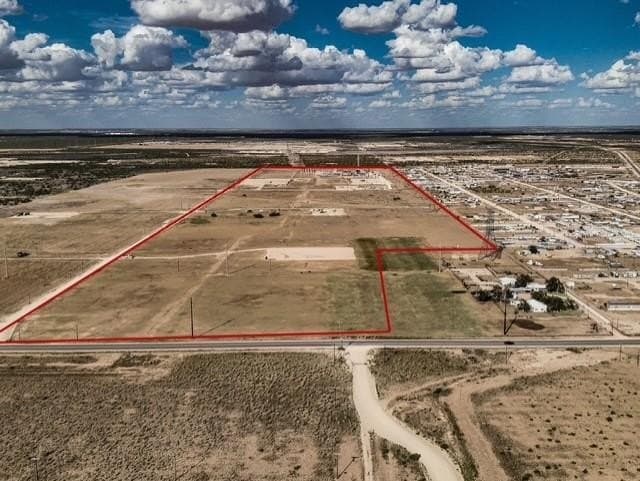 8401 S County Rd 1160