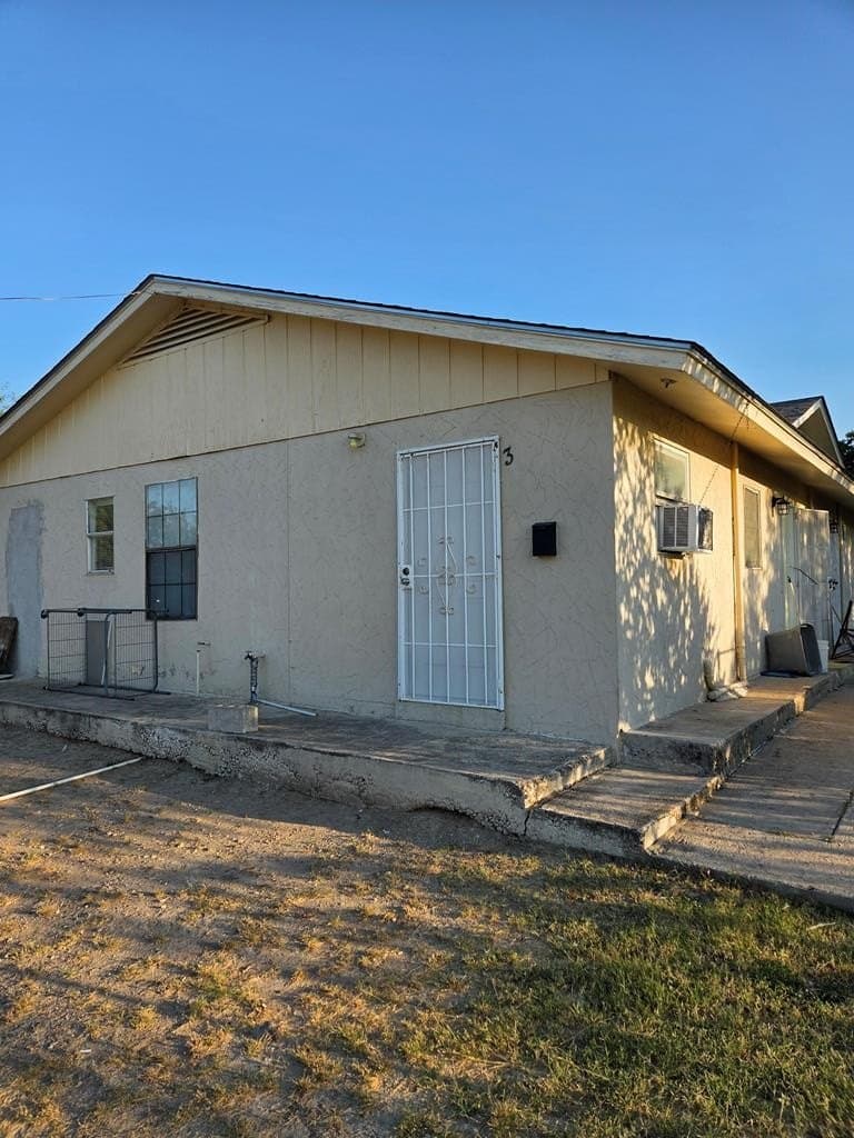 1787 Hillcrest