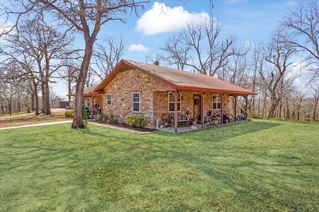 1966 County Road 2980